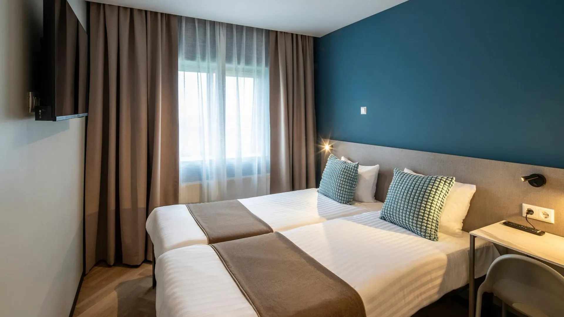 ***  Hotel Fogo אמסטרדם הולנד